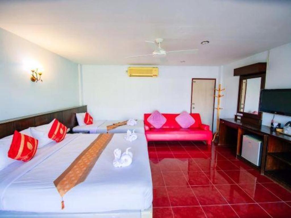 Oyo 343 Wanna Marine Phuket Exterior foto